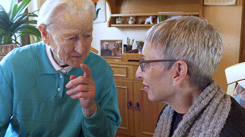 Visiting the Past - Von New York nach Essenheim - Essenheim Joan Salomon Elisabeth Schmitt - Barbara Trottnow Medienproduktion