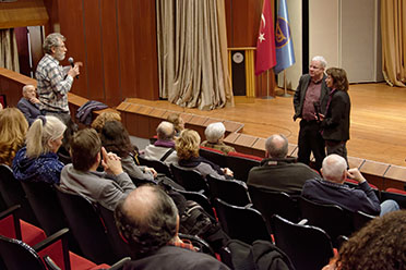 Eduard Zuckmayer Diskussion Istanbul Türkei Mimar Sinan Universität- Barbara Trottnow Medienproduktion Martin Greve Orientinstitut Istanbul